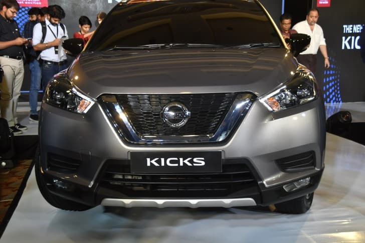 2019 Nissan Kicks image gallery